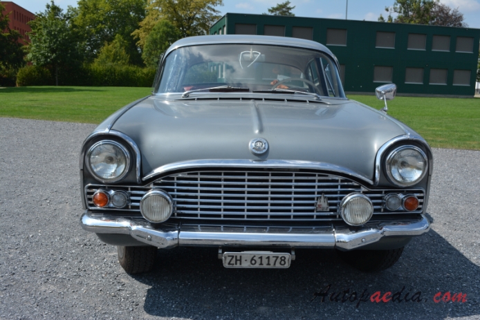 Vauxhall Cresta PA 1957-1962 (1959-1962 saloon 4d), front view