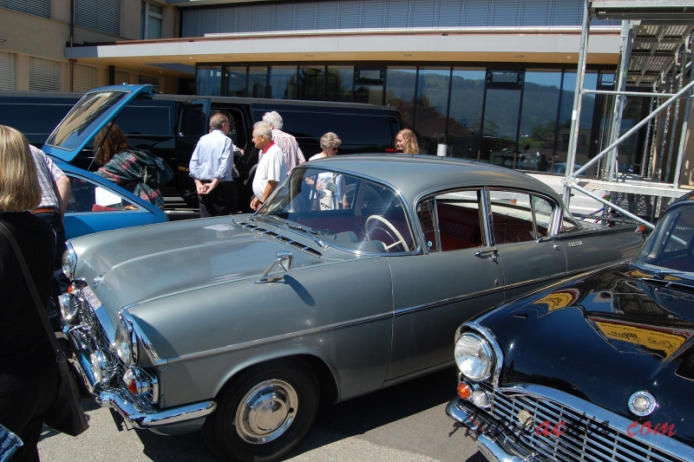 Vauxhall Cresta PA 1957-1962 (1959-1962 saloon 4d), lewy bok