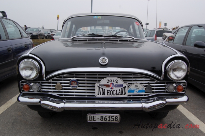 Vauxhall Cresta PA 1957-1962 (1959-1962 saloon 4d), przód