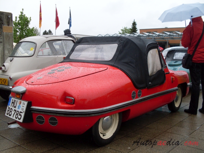 Victoria Spatz 250 1957-1958 (1957 roadster), prawy tył