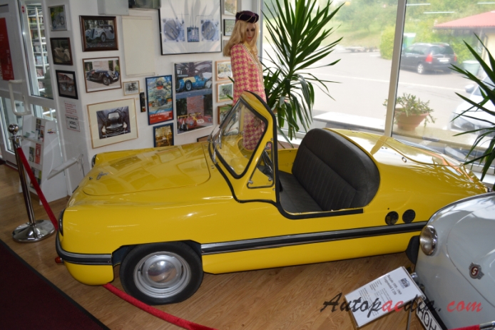 Victoria Spatz 250 1957-1958 (roadster), lewy bok