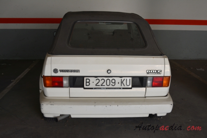 Volkswagen Golf 1 Cabriolet (Typ 155) 1979-1993 (1987-1993 cabriolet 2d), tył