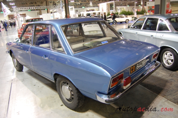 VW K70 1970-1974 (K70L),  left rear view