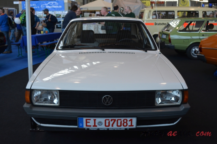 Volkswagen Passat B1 1973-1980 (1978 S fastback 2d), przód