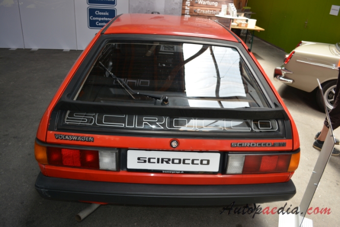 VW Scirocco II 1981-1992 (1981-1982 Volkswagen Scirocco GTI), rear view