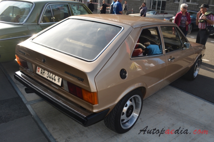 VW Scirocco I 1974-1981 (1976-1977 Volkswagen Scirocco GLi), right rear view