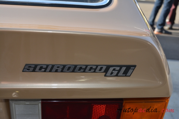 VW Scirocco I 1974-1981 (1976-1977 Volkswagen Scirocco GLi), rear emblem  