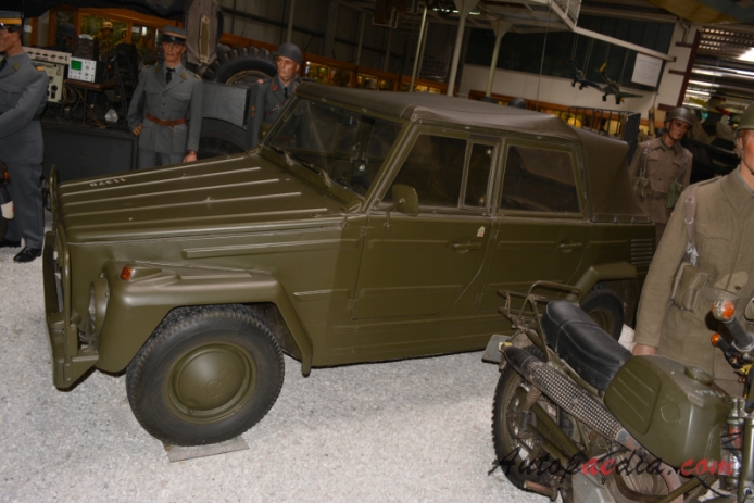 VW typ 181 1969-1983 (1979 pojazd wojskowy), lewy bok