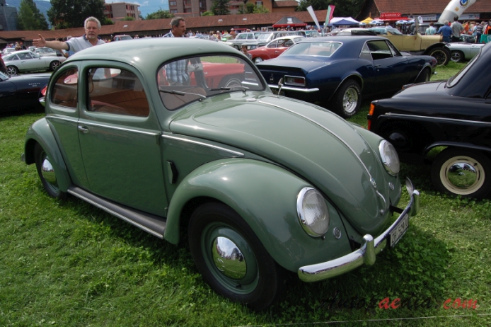 VW type 1 (Beetle) 1946-2003 (1951), right front view