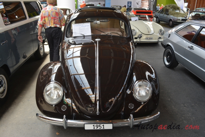 VW type 1 (Beetle) 1946-2003 (1951 Volkswagen Faltdach 2d), front view