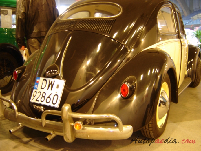 VW type 1 (Beetle) 1946-2003 (1956-1957), right rear view