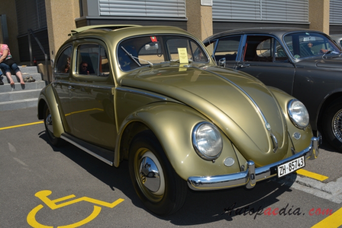 VW type 1 (Beetle) 1946-2003 (1957 11 DeLuxe), right front view