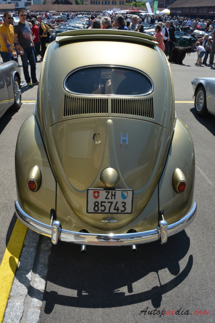 VW type 1 (Beetle) 1946-2003 (1957 11 DeLuxe), rear view