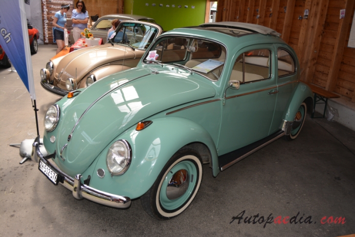 VW typ 1 (Garbus) 1946-2003 (1962 Volkswagen 1200 Faltdach), lewy przód