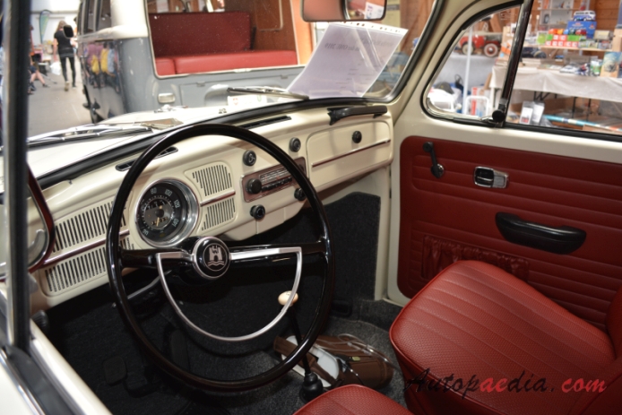 VW type 1 (Beetle) 1946-2003 (1968 Volkswagen 1300 limousine 2d), interior