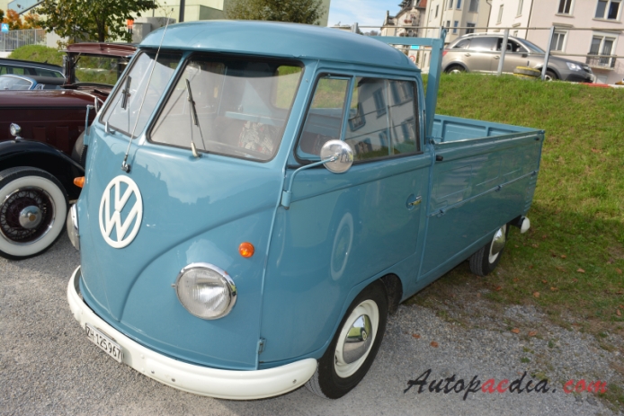 VW type 2 (Transporter) T1 1950-1967 (1956 pickup 2d), left front view