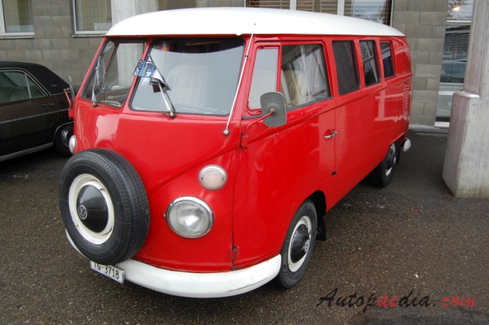 VW typ 2 (Transporter) T1 1950-1967 (1963-1967 T1c Kombi), lewy przód