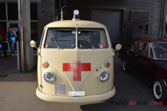 VW type 2 (Transporter) T1 1950-1967 (1963-1967 T1c ambulance), front view