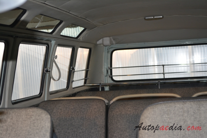VW type 2 (Transporter) T1 1950-1967 (1965 T1c Samba), interior