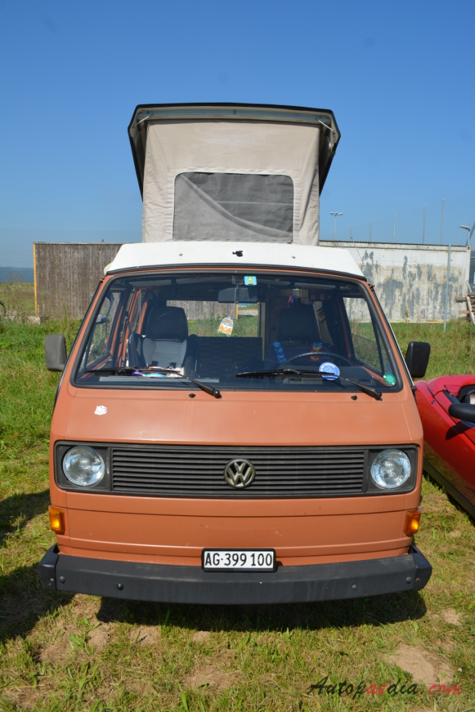 VW typ 2 (Transporter) T3 1979-1992 Europe/2002 South Africa (1981 kamper), przód