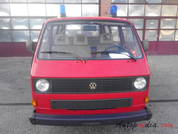 VW type 2 (Transporter) T3 1979-1992 Europe/2002 South Africa (1982-1992 fire engine), front view