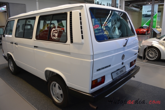VW typ 2 (Transporter) T3 1979-1992 Europe/2002 South Africa (1994 Microbus 2.5i), lewy tył