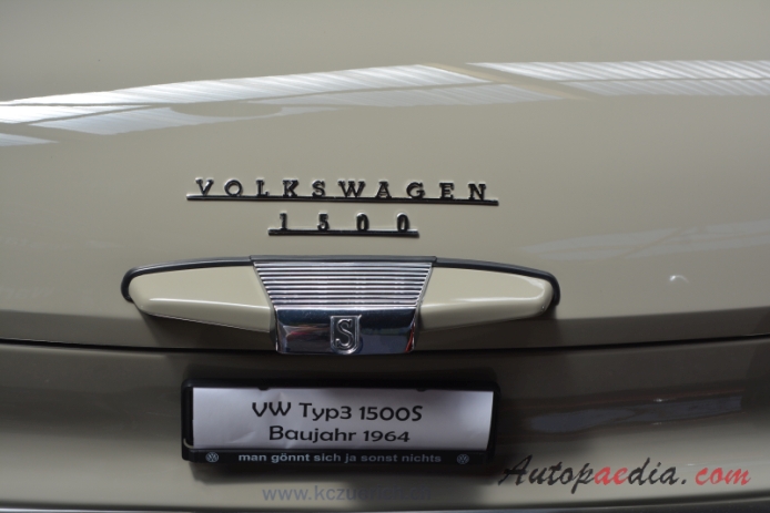 VW type 3 1961-1973 (1964 1500S sedan 2d), rear emblem  