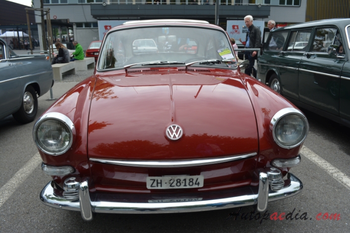 VW type 3 1961-1973 (1965-1967 1600TL fastback Coupé 2d), front view