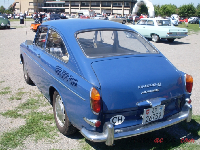 VW type 3 1961-1973 (1968 1600TL fastback Coupé 2d),  left rear view