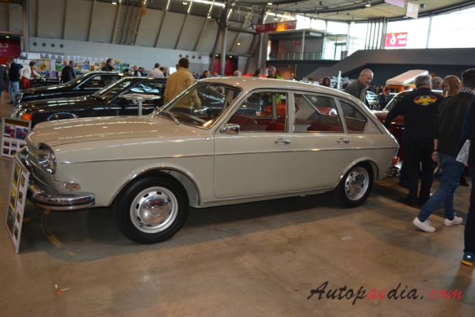 VW type 4 (411) 1968-1972 (1969-1972 LE saloon 4d), left side view