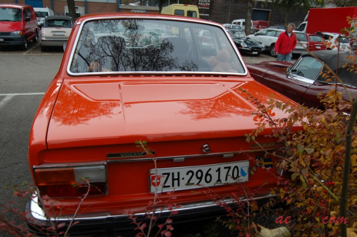 Volvo 140 series 1966-1974 (1973 144 sedan 4d), rear view