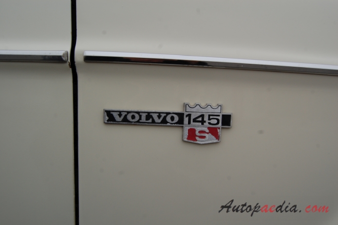Volvo 140 series 1966-1974 (1973 145 Express kombi 5d), emblemat bok 