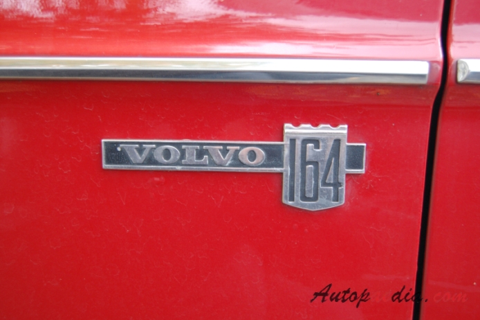 Volvo 164 1968-1975 (1968-1973 sedan 4d), emblemat bok 