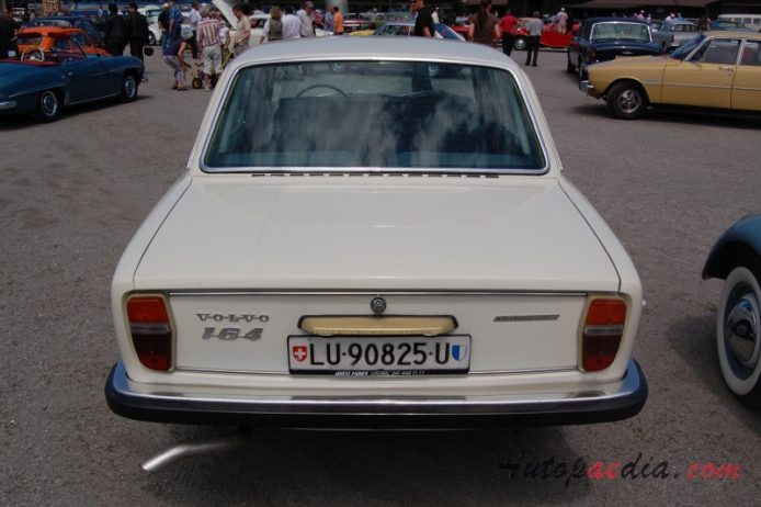 Volvo 164 1968-1975 (1968-1973 sedan 4d), rear view