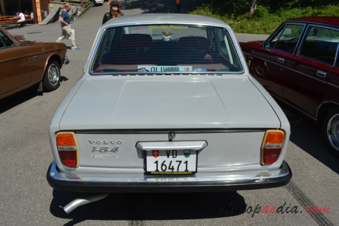 Volvo 164 1968-1975 (1971 sedan 4d), rear view