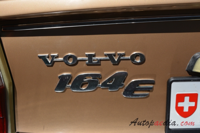 Volvo 164 1968-1975 (1972 Volvo 164 E sedan 4d), emblemat tył 