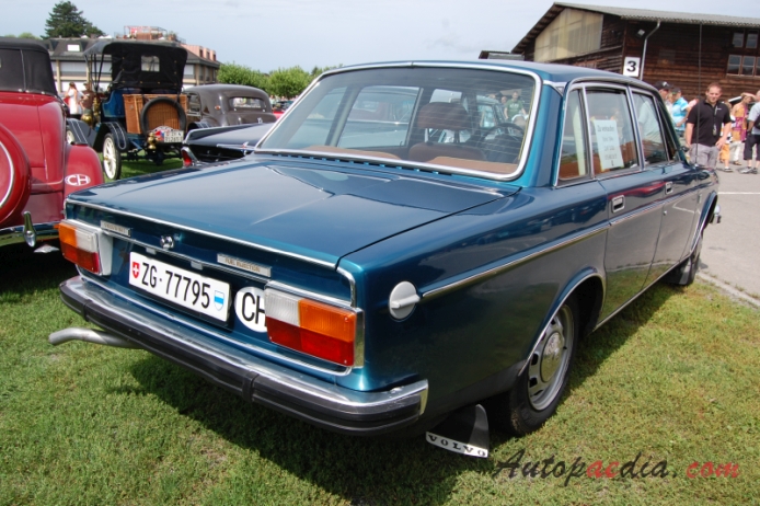 Volvo 164 1968-1975 (1973-1975 164 E sedan 4d), prawy tył