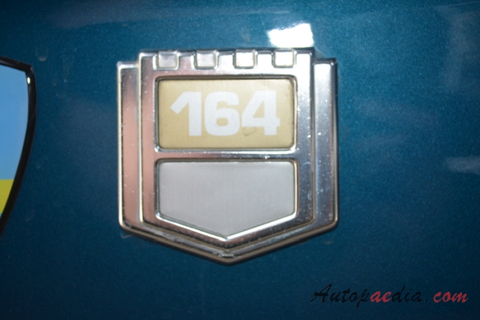 Volvo 164 1968-1975 (1974 164 E sedan 4d), side emblem 