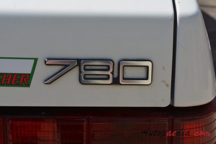 Volvo 700 series 1982-1993 (1991 780 Bertone Coupé 2d), emblemat tył 