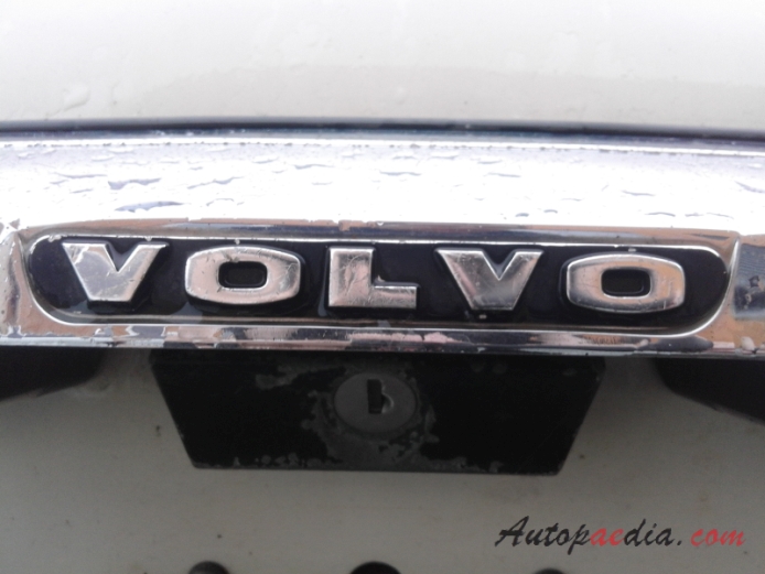 Volvo P120 Series (Amazon) 1956-1970 (1965-1967 sedan 4d), emblemat tył 