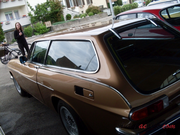 Volvo P1800 1961-1973 (1972 ES sport estate 3d),  left rear view