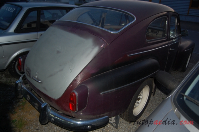 Volvo PV544 1958-1965 (1958-1961), right rear view