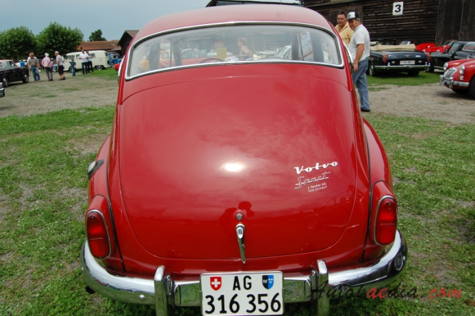 Volvo PV544 1958-1965 (1964 PV 544 Sport), rear view