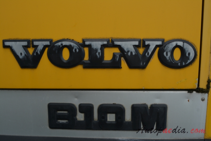 Volvo B10M 1978-2003 (1978-1993 Aargau Postauto coach), rear emblem  