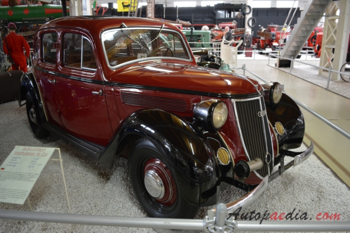 Wanderer W24 1937-1940 (1938 saloon 4d), right front view