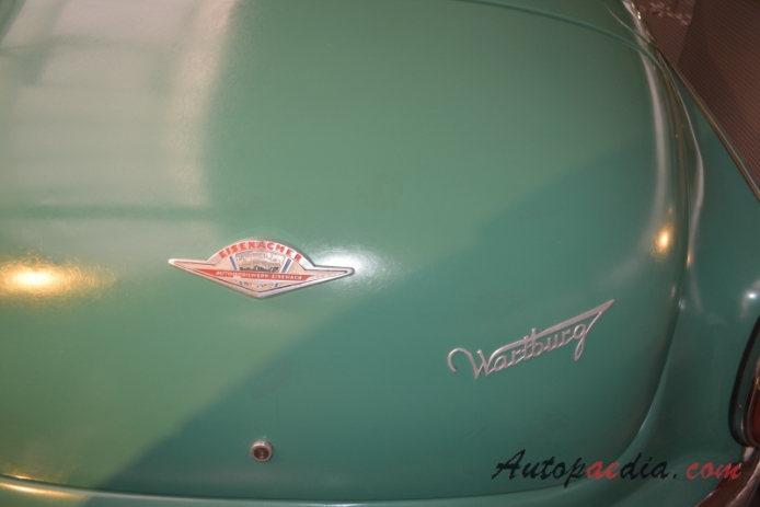 Wartburg 311 1955-1965 (1961 311-108 Wartburg luxury saloon 4d), rear emblem  