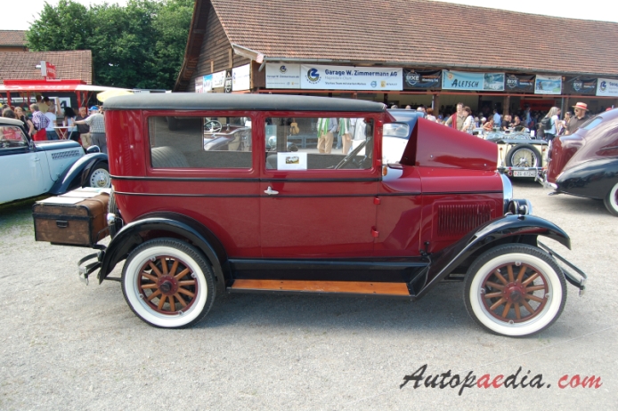 Overland Whippet 1926-1931 (1927 model 96 saloon 2d), right side view