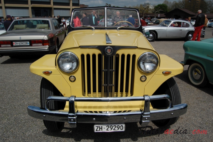 Willys-Overland Jeepster 1948-1950 (VJ), front view