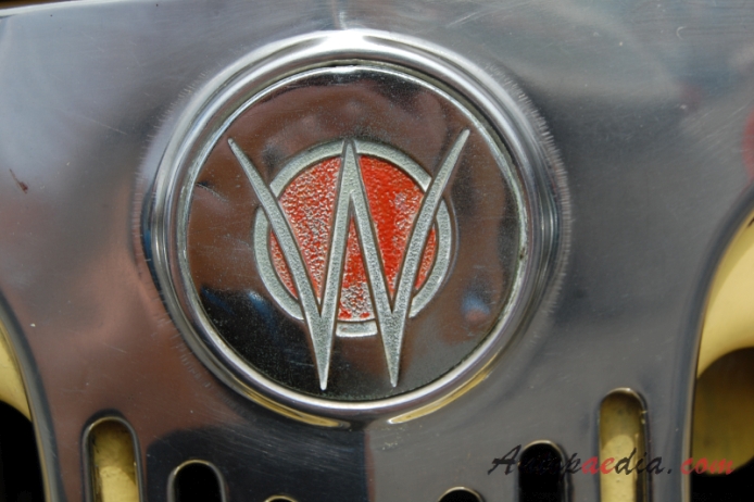 Willys-Overland Jeepster 1948-1950 (VJ), front emblem  