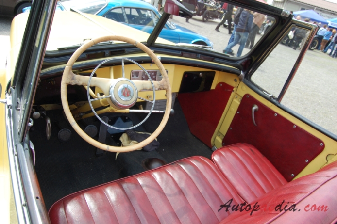 Willys-Overland Jeepster 1948-1950 (VJ), interior
